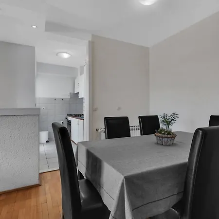 Urban Apartment