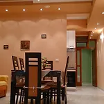 Urban 아파트